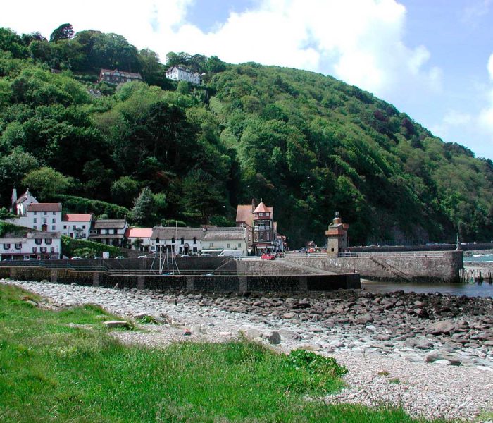 10 Lynmouth from shore